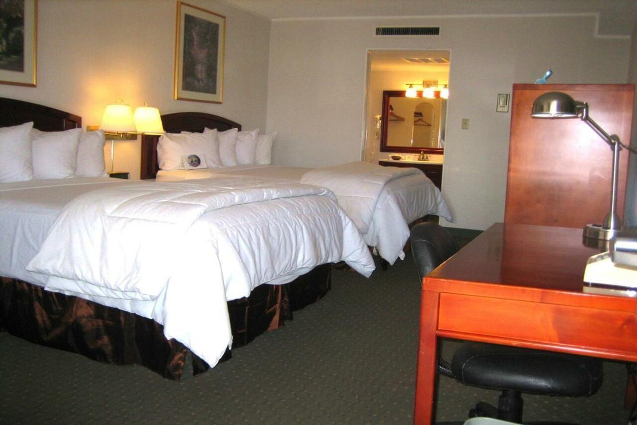 Days Inn By Wyndham San Diego/Downtown/Convention Center Buitenkant foto