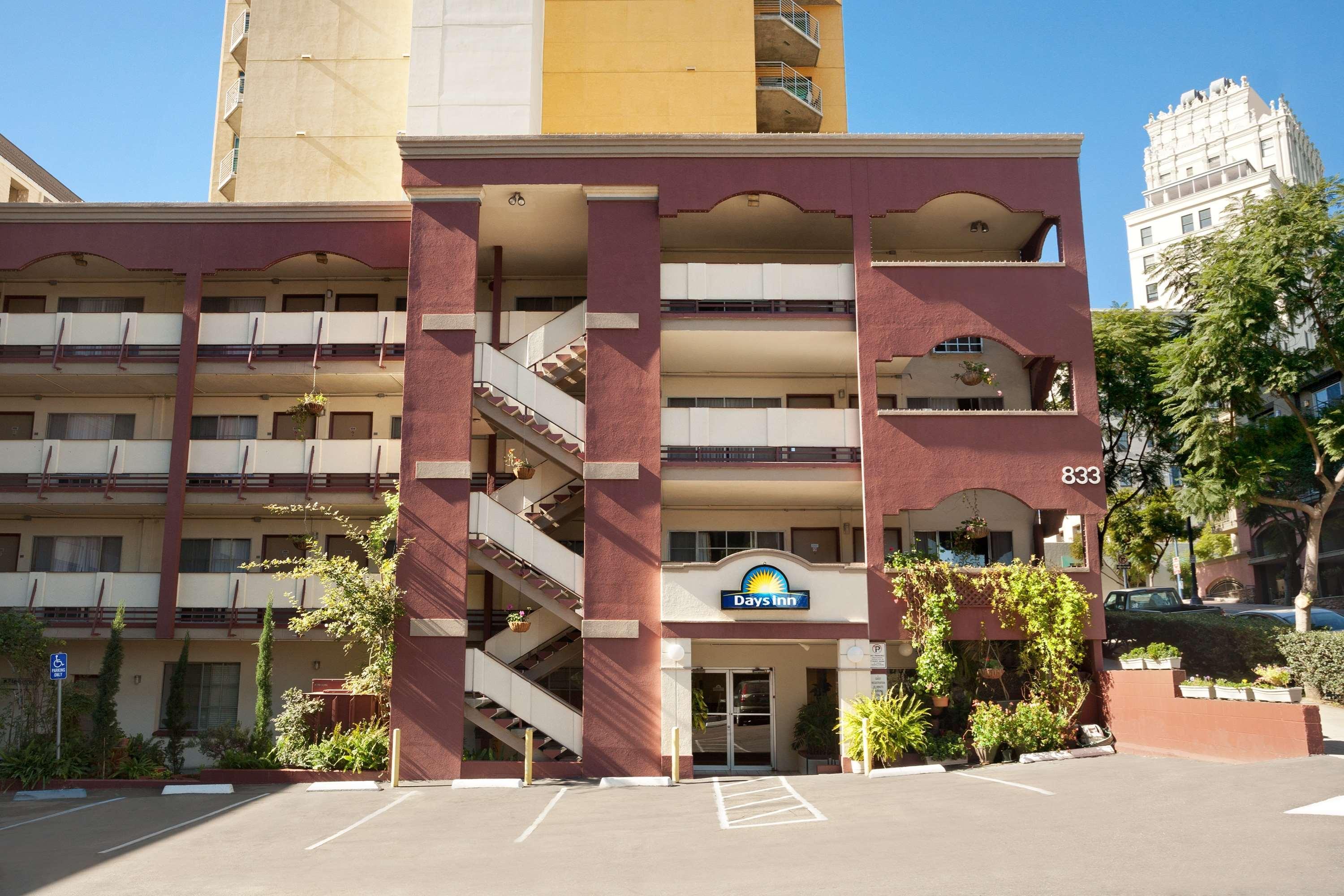 Days Inn By Wyndham San Diego/Downtown/Convention Center Buitenkant foto